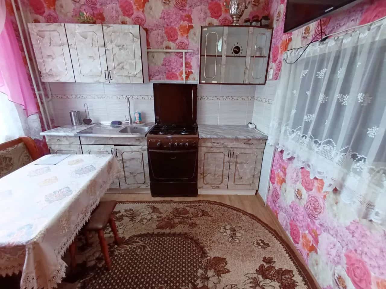 Беларусь, Брестская область, Барановичский район, Новомышский сельсовет, агрогородок Мир, Центральная улица, 7, фото 3