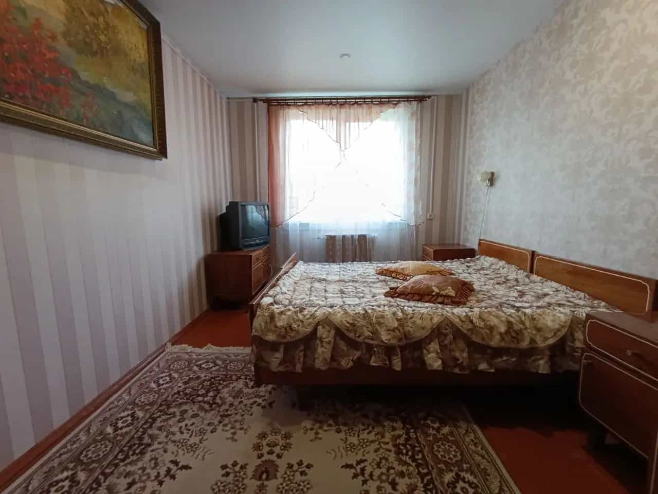 Беларусь, Брестская область, Барановичский район, Новомышский сельсовет, агрогородок Мир, Центральная улица, 7, фото 11