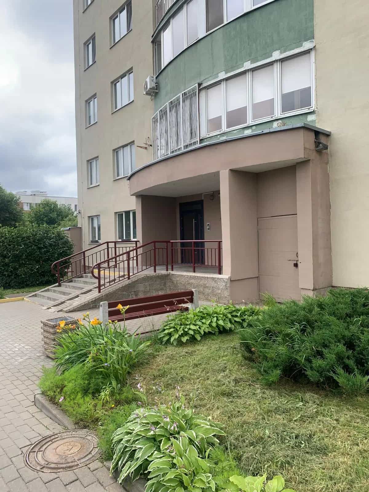 Беларусь, Минск, улица Колесникова, 16