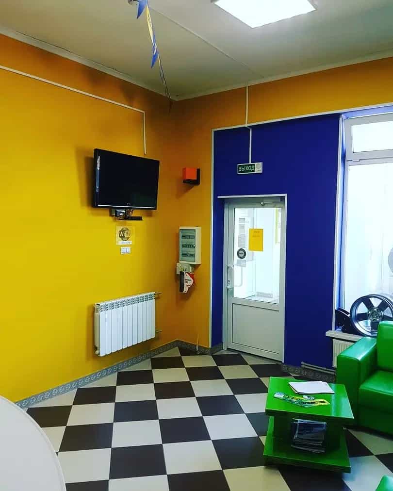 Беларусь, Брестская область, Барановичи, улица Бородина, 4, фото 6