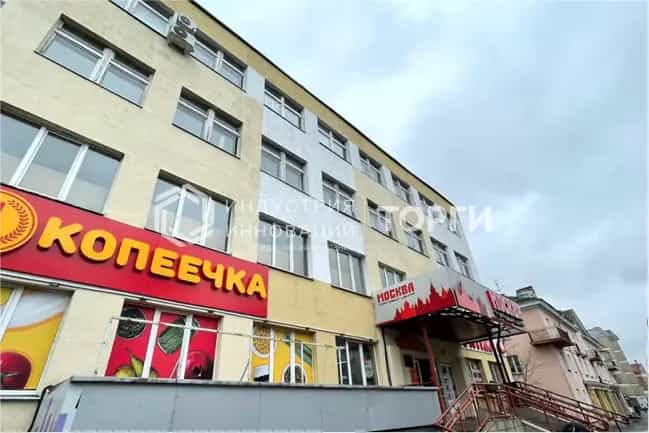 Беларусь, Брестская область, Пинск, улица Иркутско-Пинской Дивизии, 36