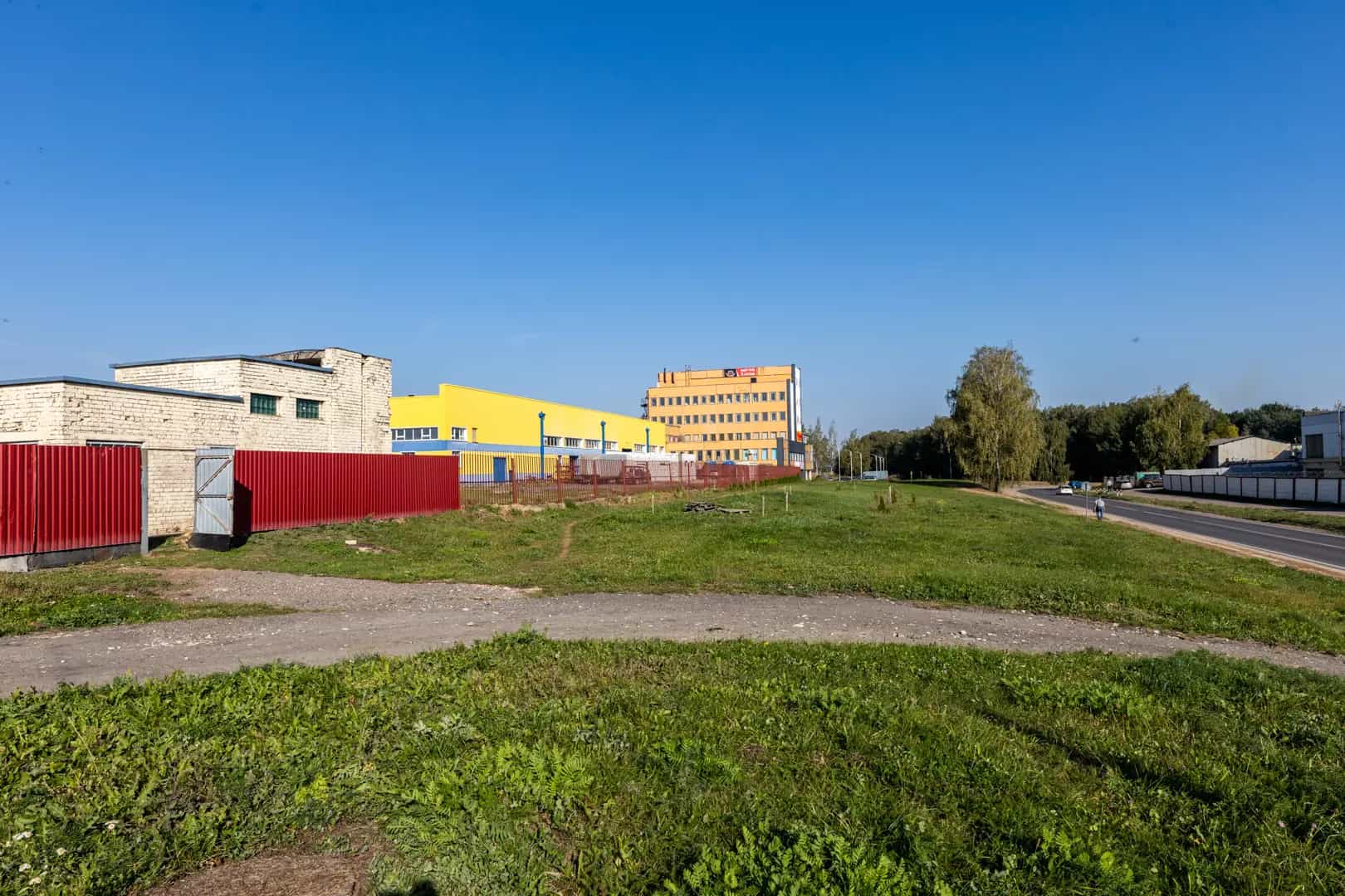 Беларусь, Минская область, Дзержинск, улица Фоминых, 21/3, фото 6