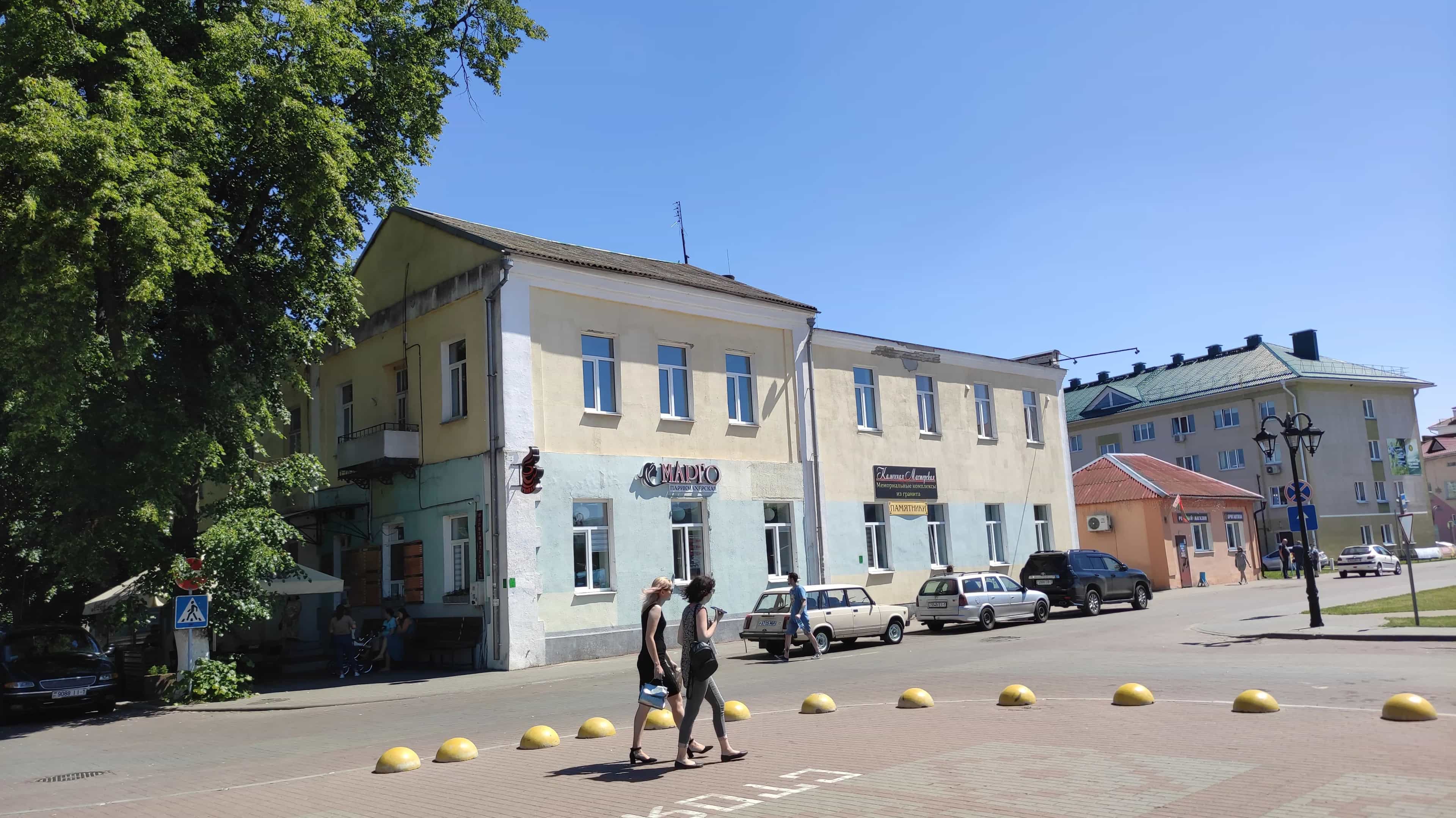 Беларусь, Брестская область, Берёза, Советская улица, 25
