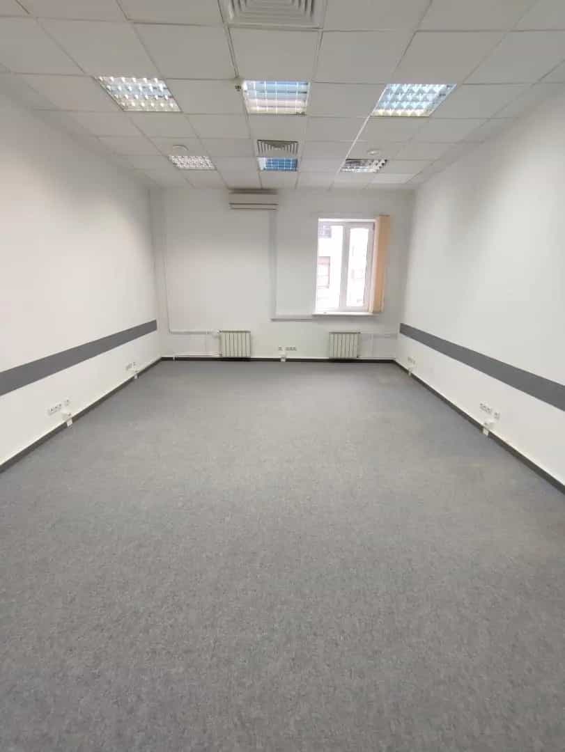 Беларусь, Минск, улица Фабрициуса, 8Б