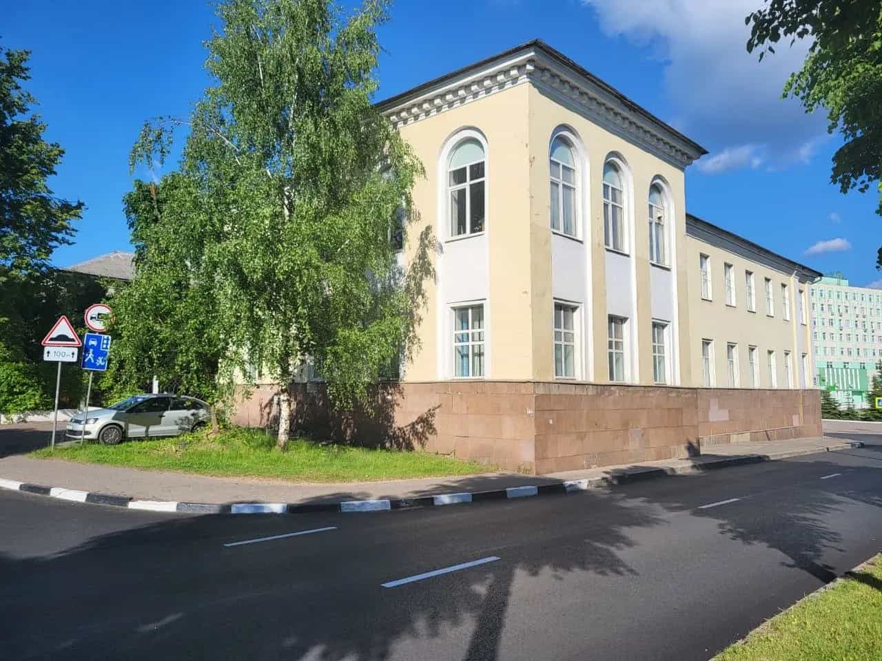 Беларусь, Витебск, проспект Генерала Людникова, 10, фото 2