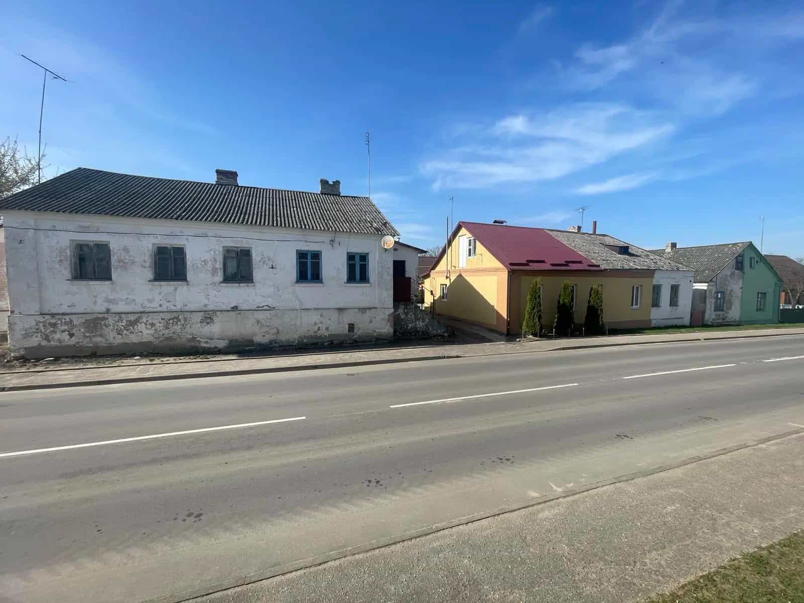 Беларусь, Гродненская область, Мостовский район, агрогородок Лунно, Комсомольская улица, 3, фото 2