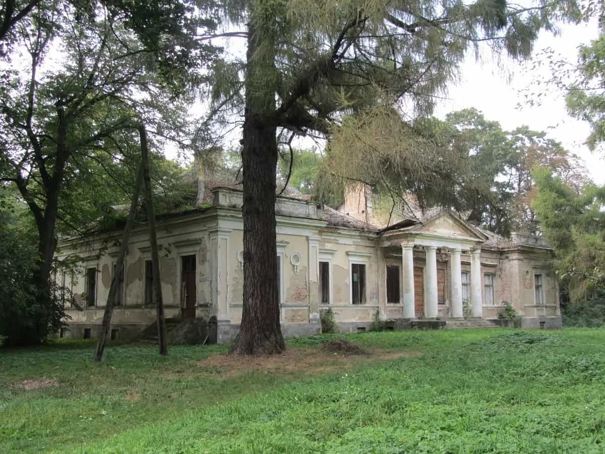 Беларусь, Брестская область, Каменецкий район, Волчинский сельсовет, деревня Гремяча, 28