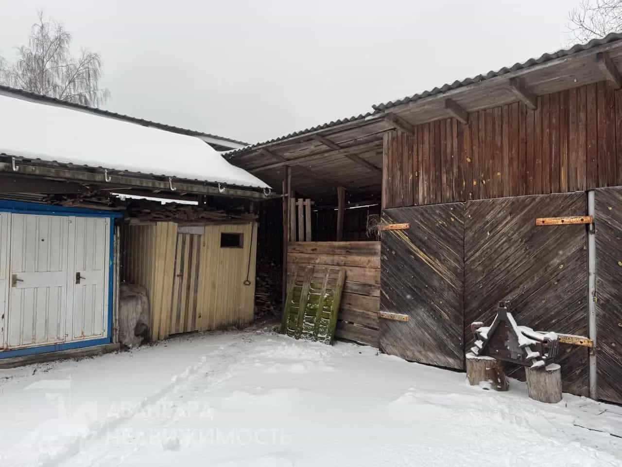 Беларусь, Минская область, Логойский район, Плещеницкий сельсовет, городской посёлок Плещеницы, Октябрьская улица, 40, фото 3