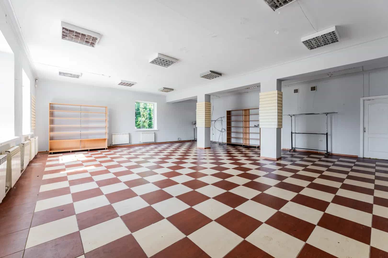 Беларусь, Минская область, Смолевичи, Советская улица, 47