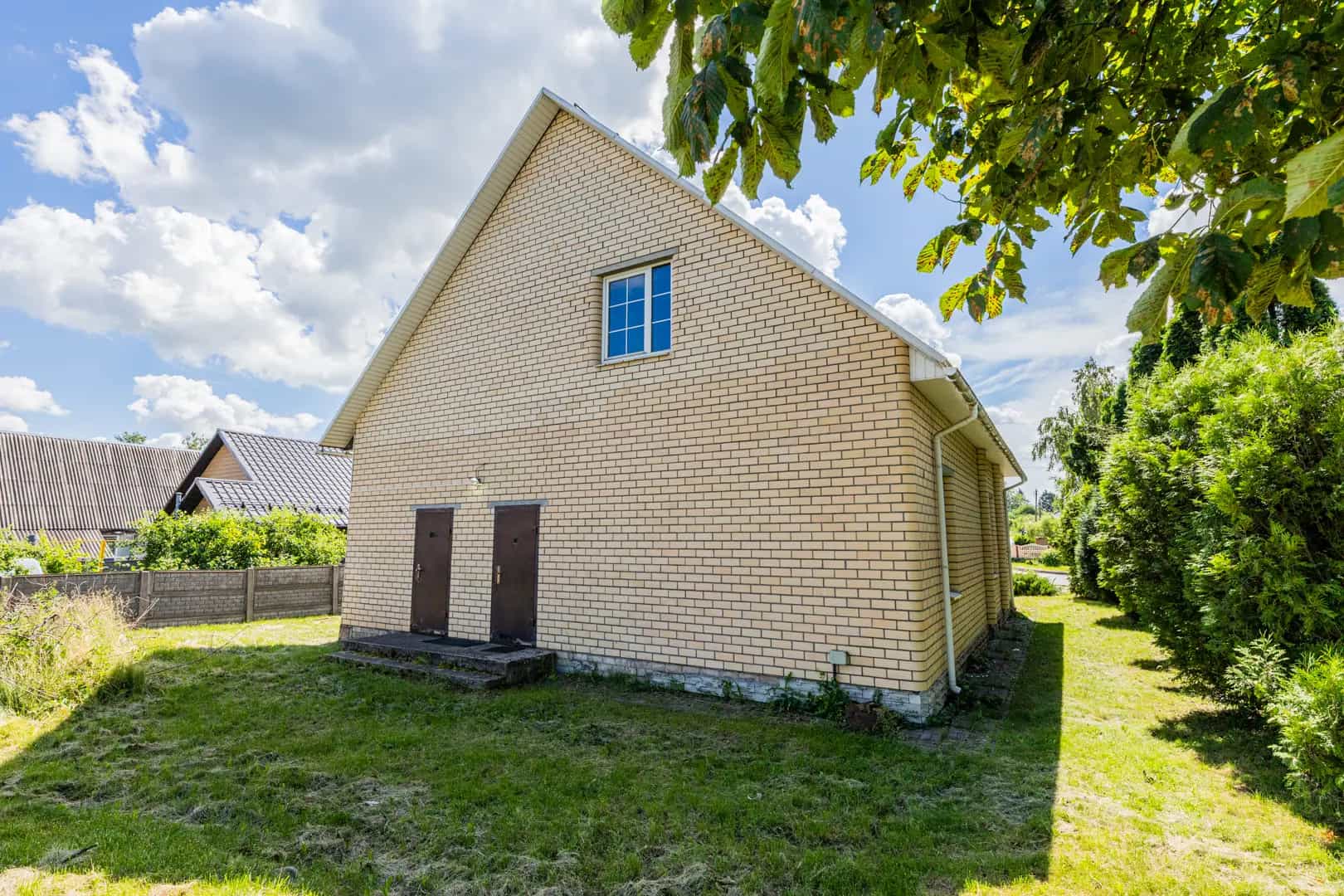 Беларусь, Минская область, Смолевичи, Советская улица, 47, фото 21