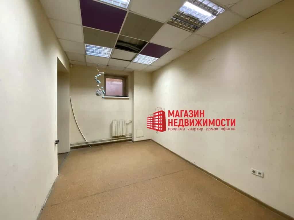 Беларусь, Гродно, улица Карла Маркса, 44, фото 21