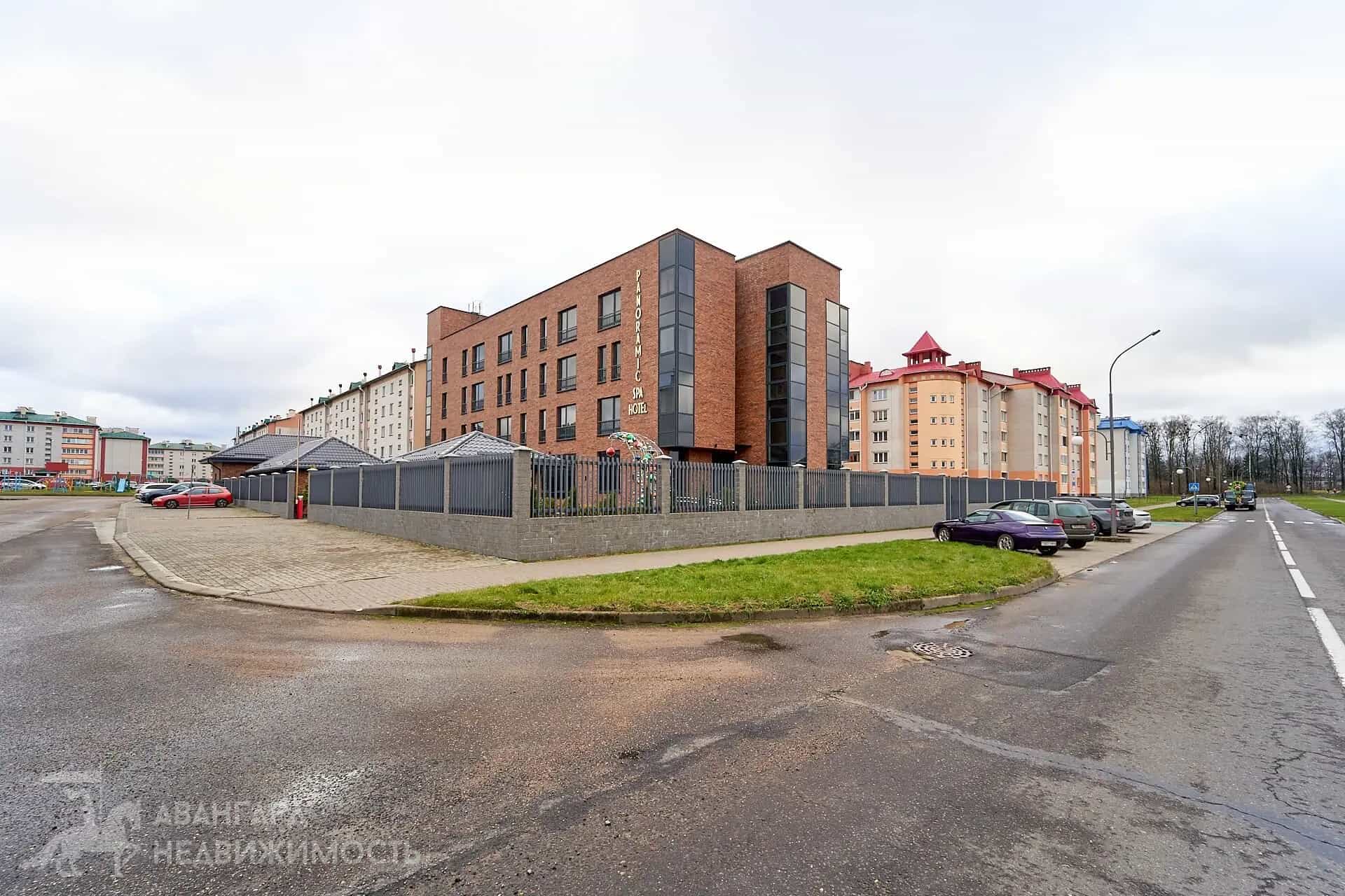 Беларусь, Гродненская область, Сморгонь, улица Виктора Ровдо, 5, фото 37