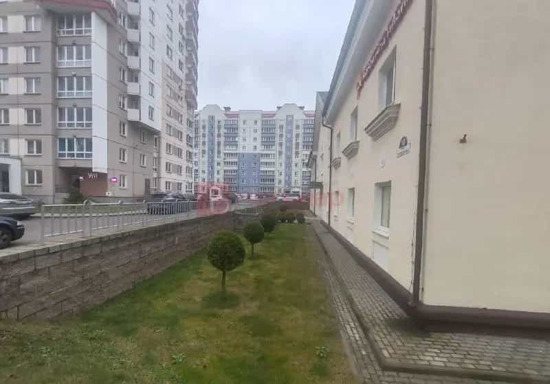 Беларусь, Минск, Полтавская улица, 10