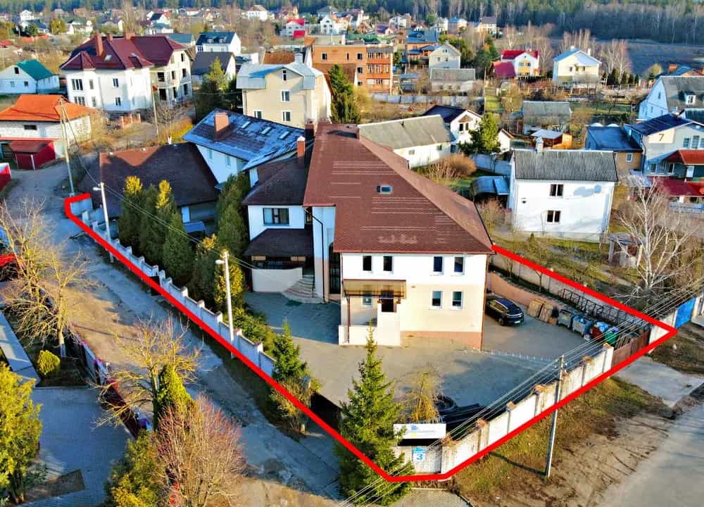Беларусь, Минский район, Папернянский сельсовет, деревня Зацень, Луговая улица, 3