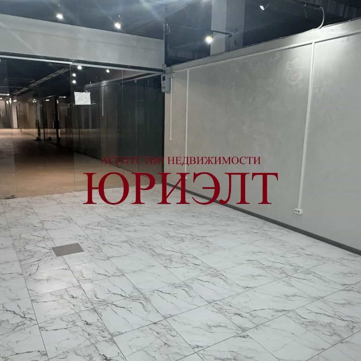 Беларусь, Гродненская область, Лида, улица Максима Танка, 7