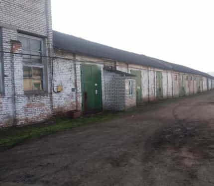 Беларусь, Гродненская область, Лида, улица Льва Толстого, 14Б