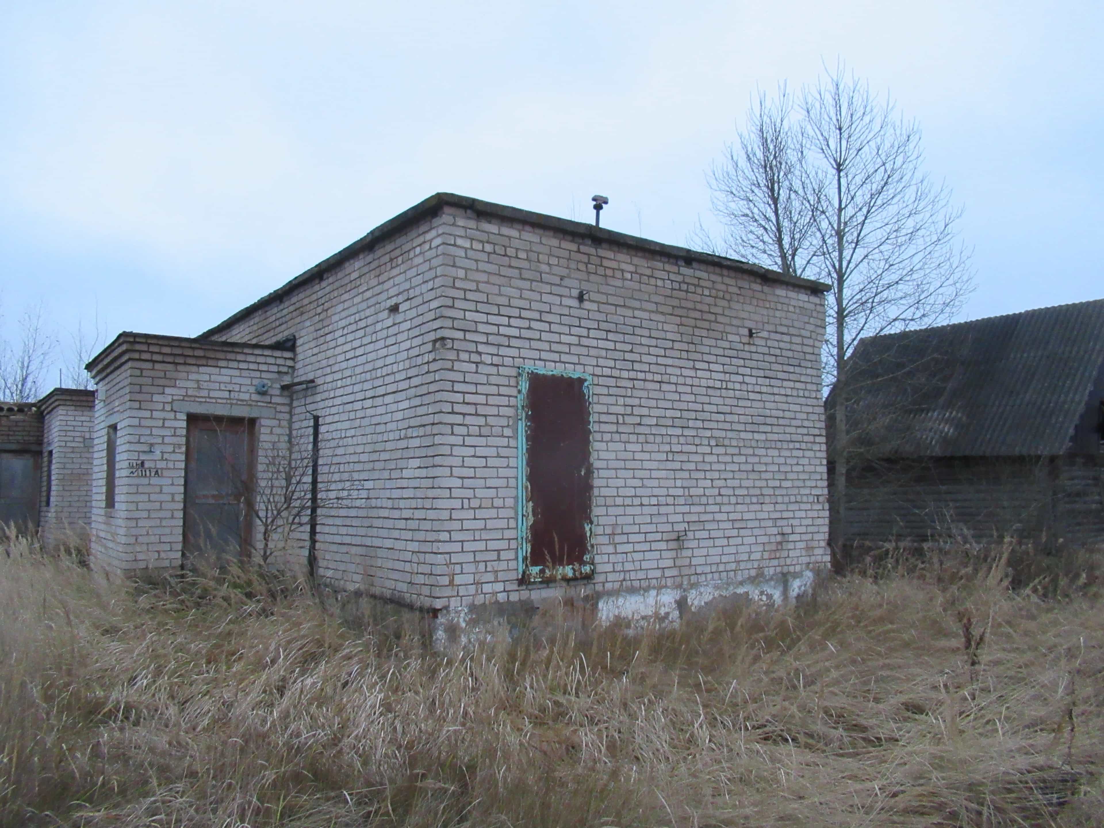 Беларусь, Витебская область, Сенно, Комсомольская улица, 21В, фото 18