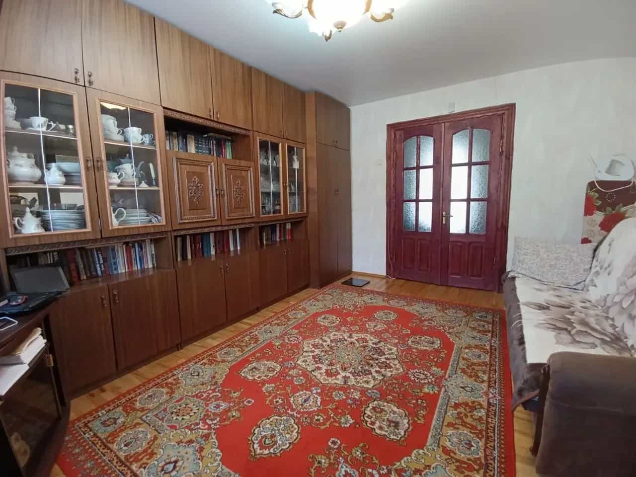 Беларусь, Брестская область, Барановичи, улица Холостякова, 41, фото 13