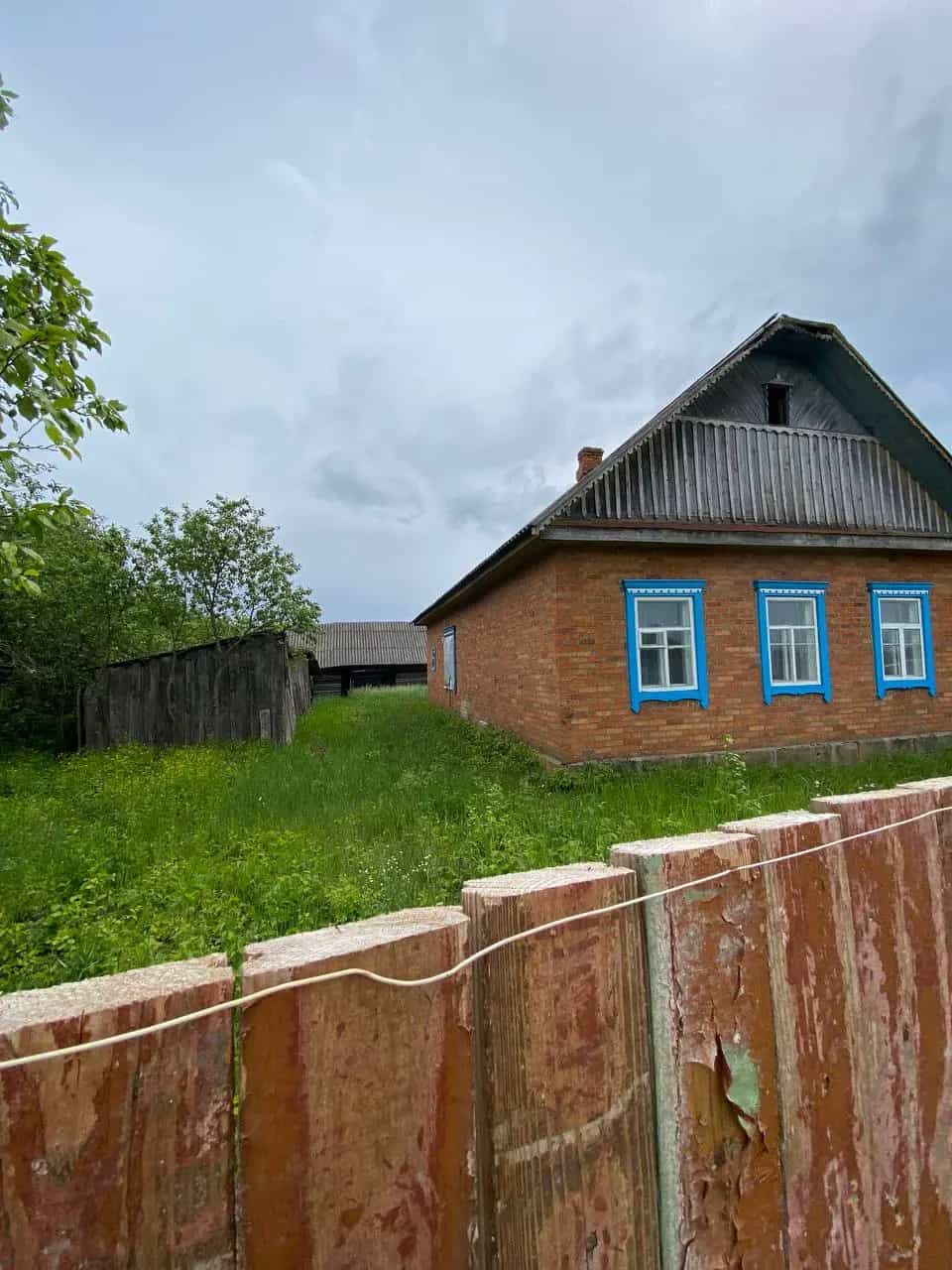 Беларусь, Гомельская область, Калинковичский район, Чкаловский сельсовет, деревня Луки, Новая улица, 51