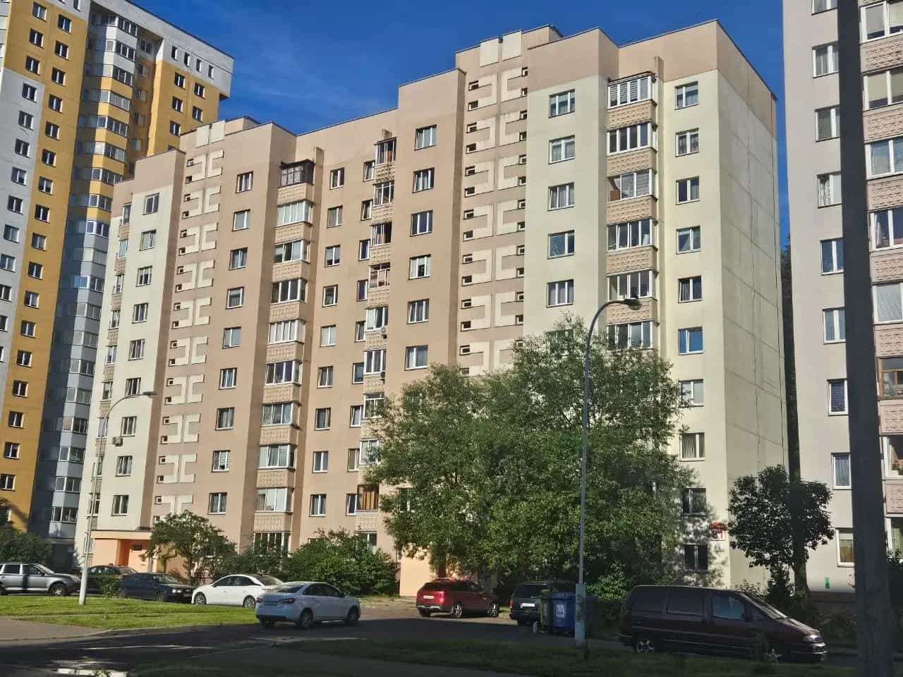 Беларусь, Минск, улица Карвата, 31