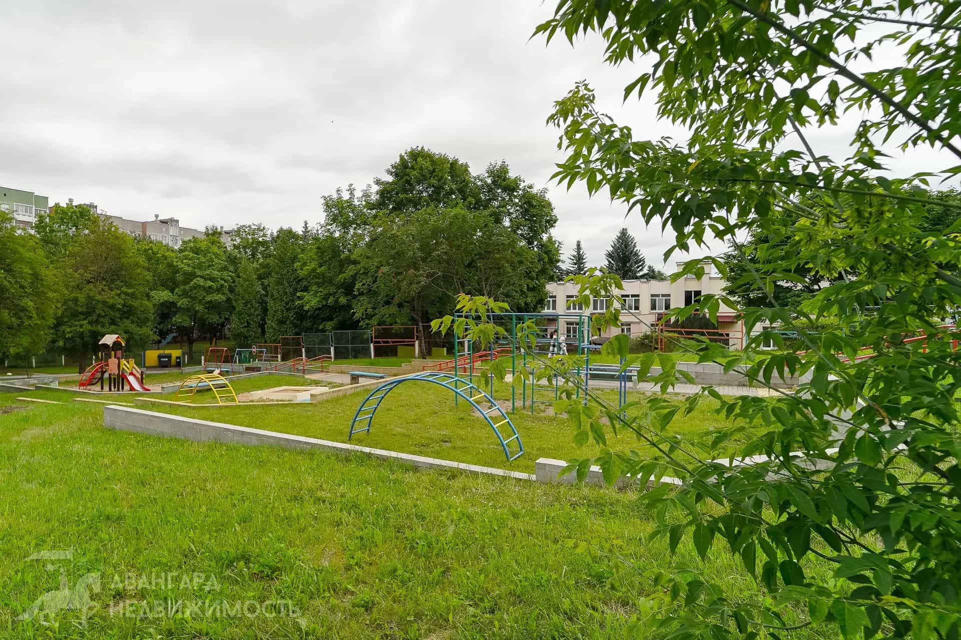 Беларусь, Минск, улица Бурдейного, 3, фото 21