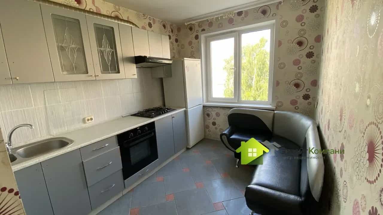 Беларусь, Гродненская область, Слоним, улица 17 Сентября, 9