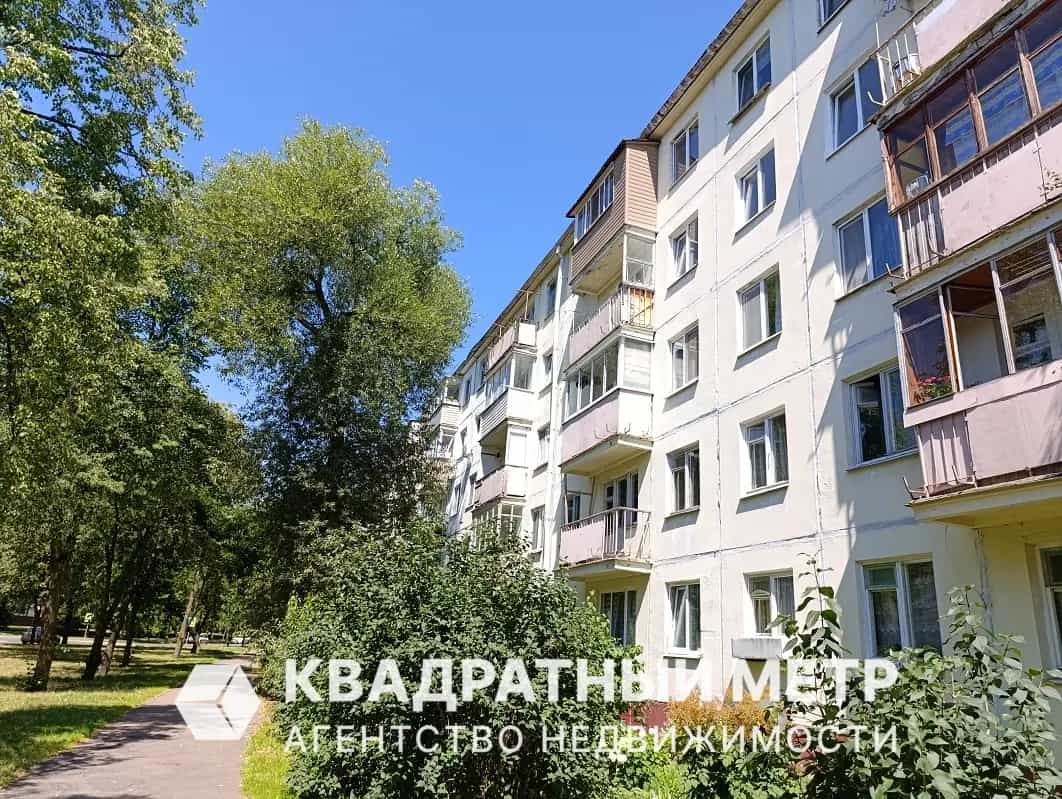 Беларусь, Минск, улица Васнецова, 11