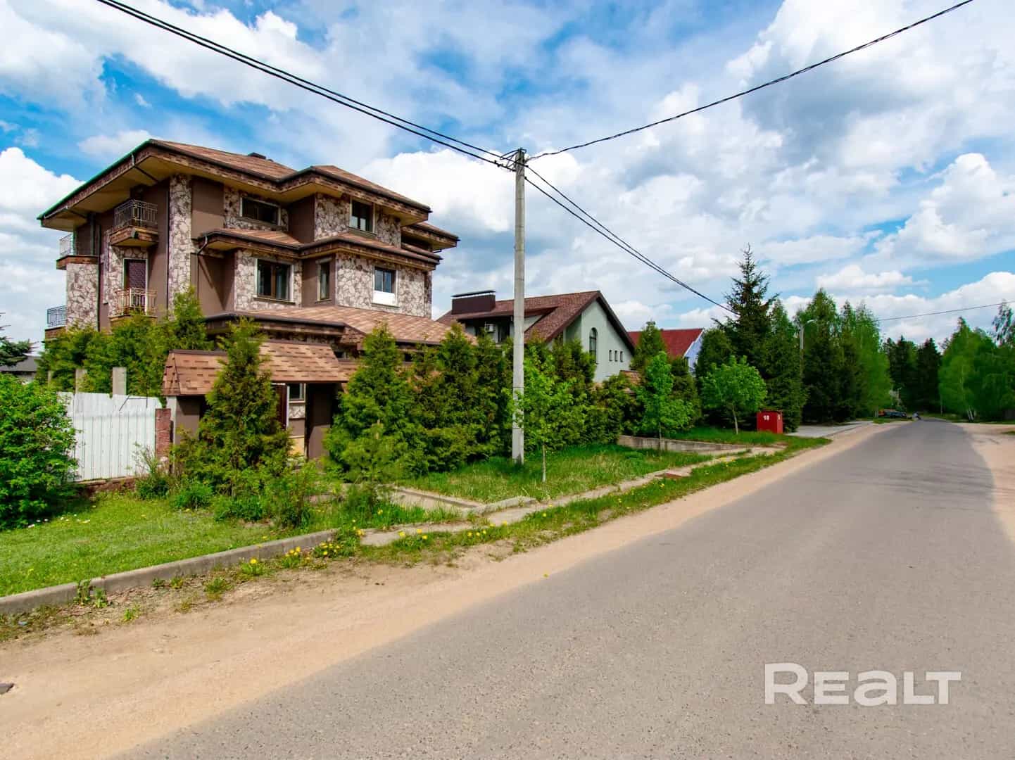 Беларусь, Минский район, агрогородок Колодищи, Окольная улица, 10