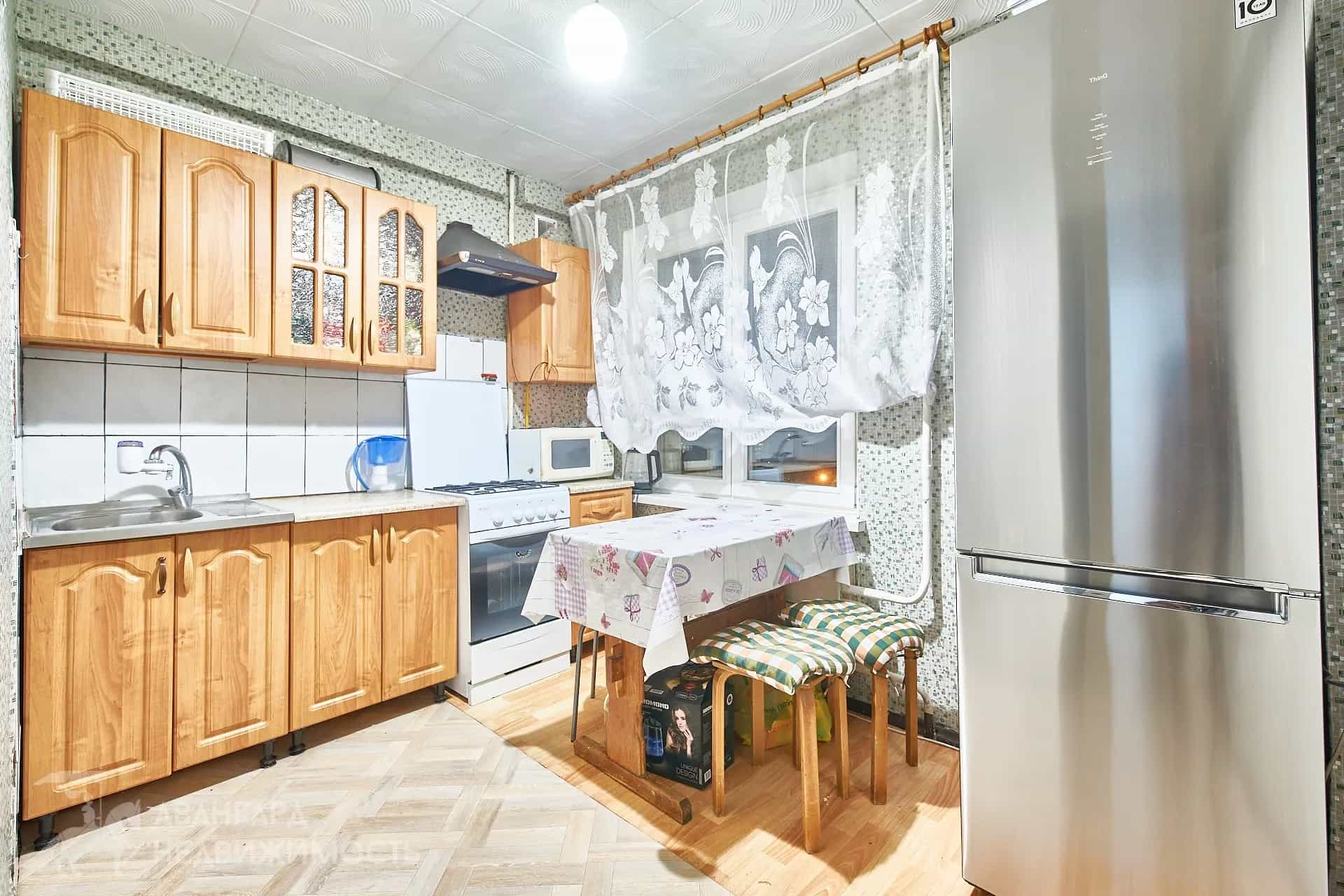 Беларусь, Минск, проспект Пушкина, 87