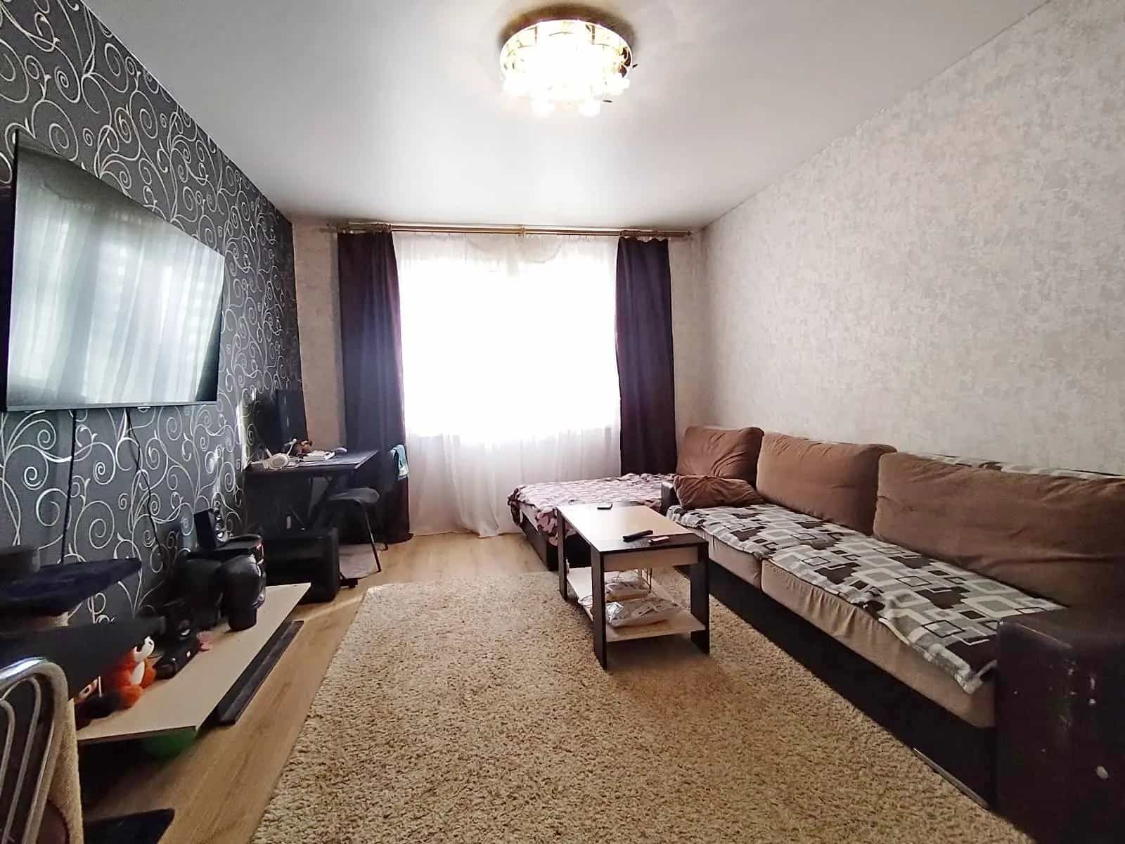 Беларусь, Гомельская область, Жлобин, 17-й микрорайон, 39, фото 9