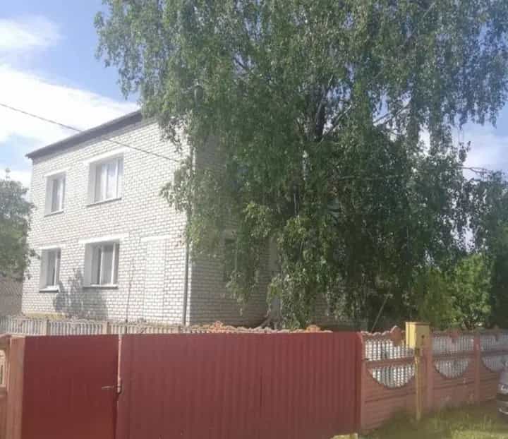 Беларусь, Гродненская область, Сморгонский район, Коренёвский сельсовет, деревня Лубянка, 24
