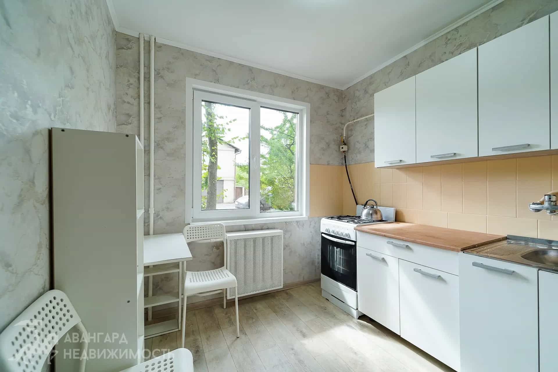 Беларусь, Минск, улица Гая, 32