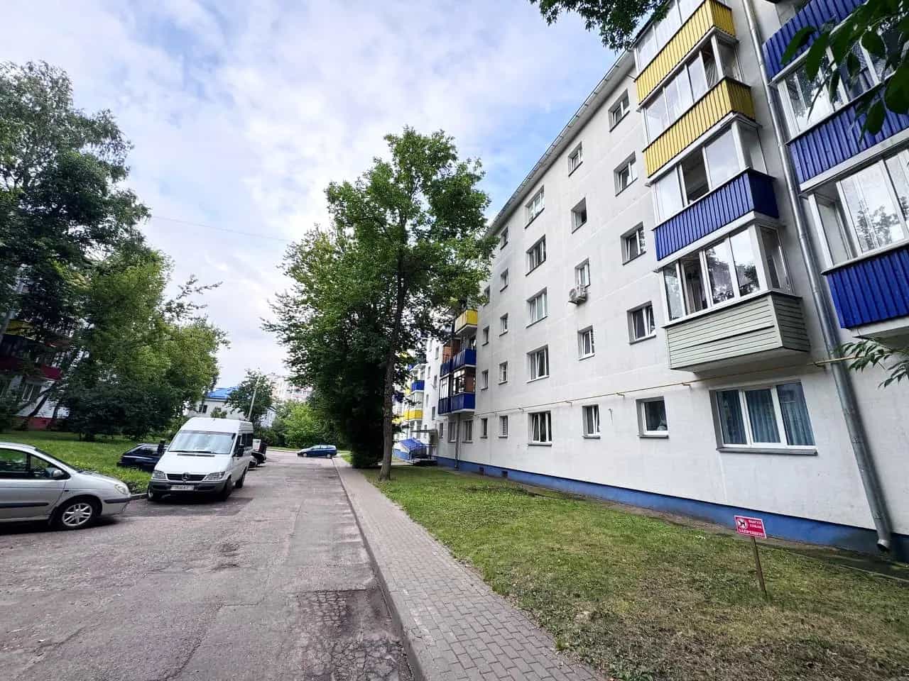 Беларусь, Минск, улица Чигладзе, 2, фото 13