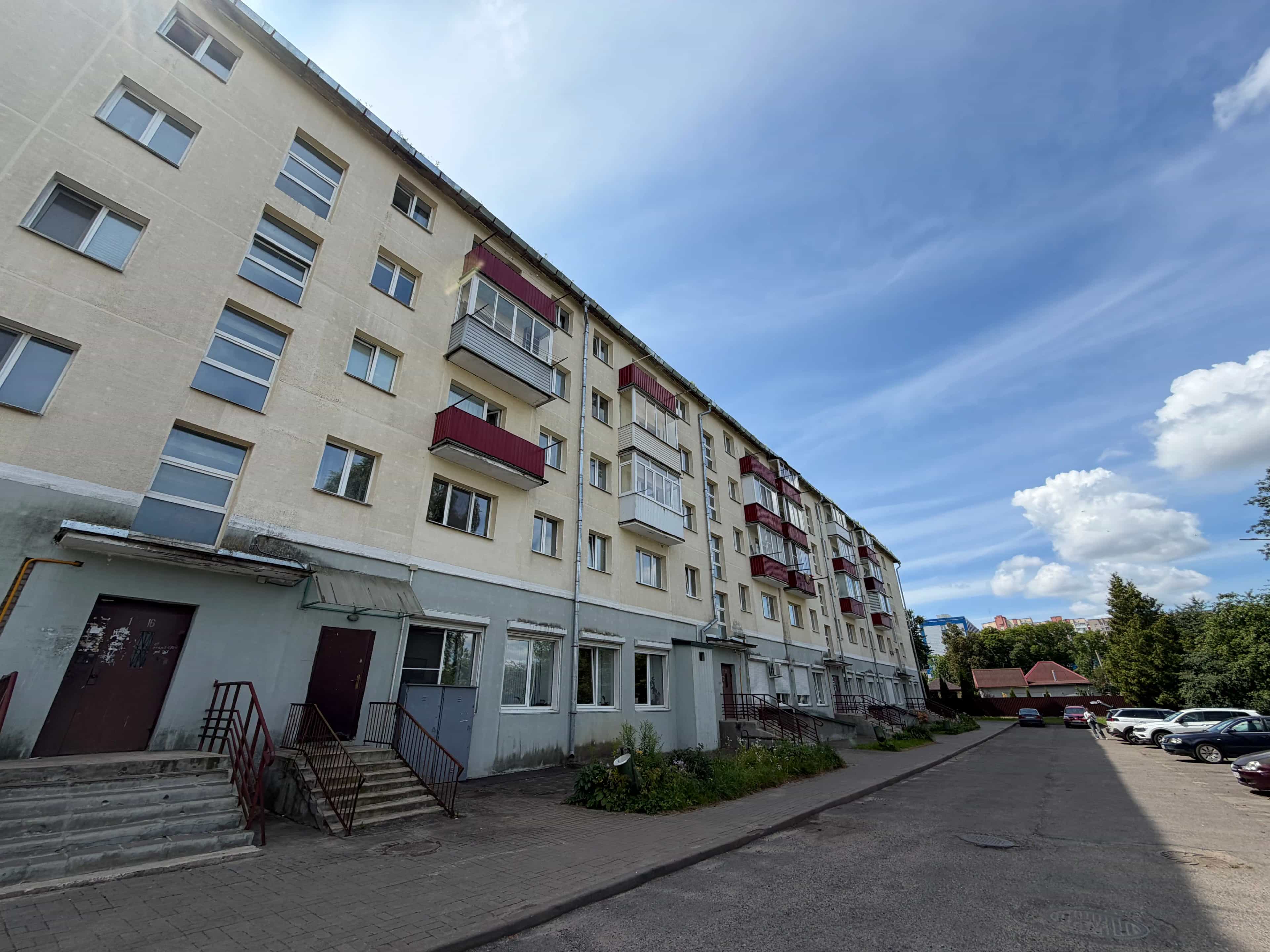 Беларусь, Витебская область, Орша, улица Мира, 17, фото 2