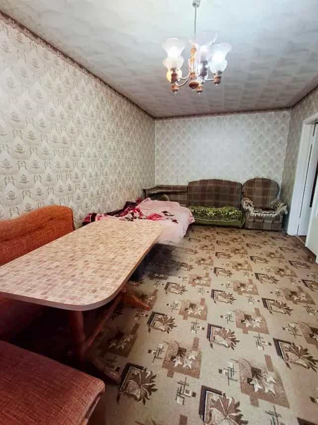 Беларусь, Минская область, Солигорск, улица Константина Заслонова, 65, фото 6