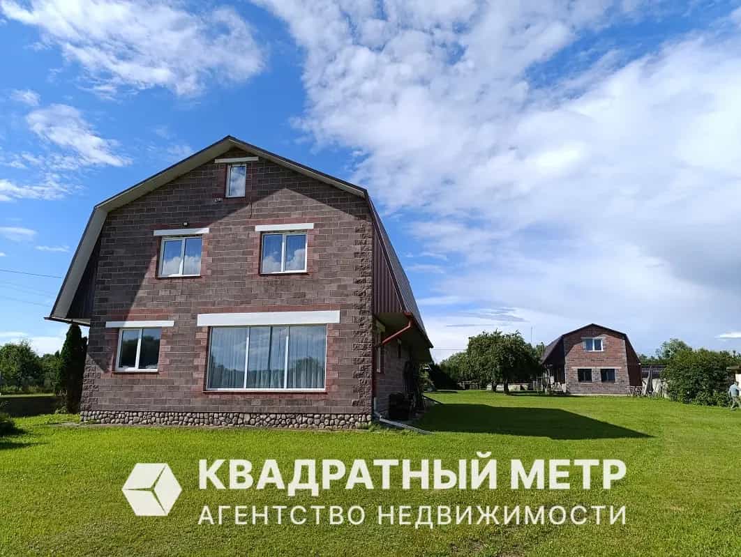 Беларусь, Могилёвская область, Осиповичский район, Вязьевский сельсовет, деревня Зборск, улица Гагарина, 55