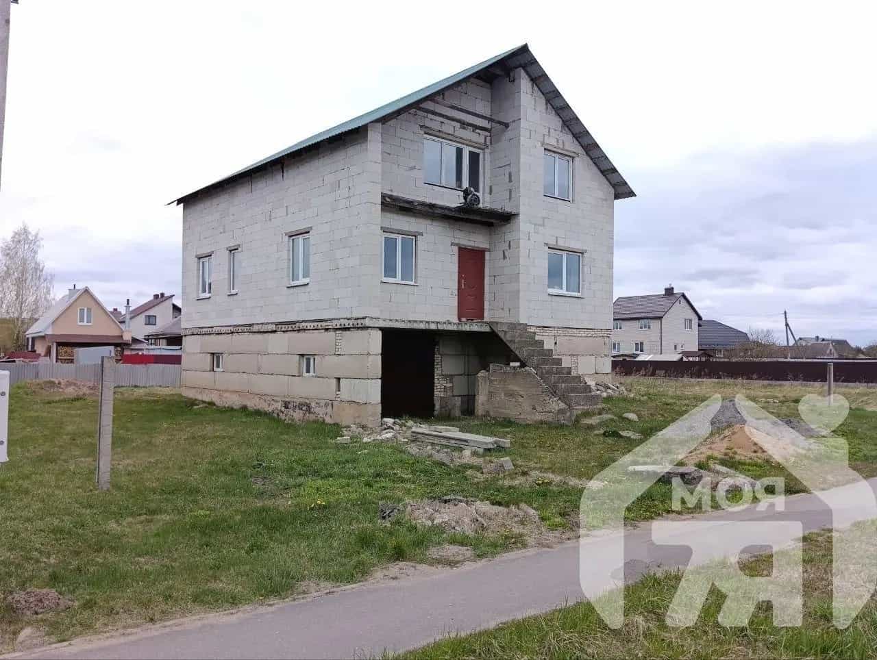 Беларусь, Минская область, Молодечно, улица Гусовского, 6, фото 3