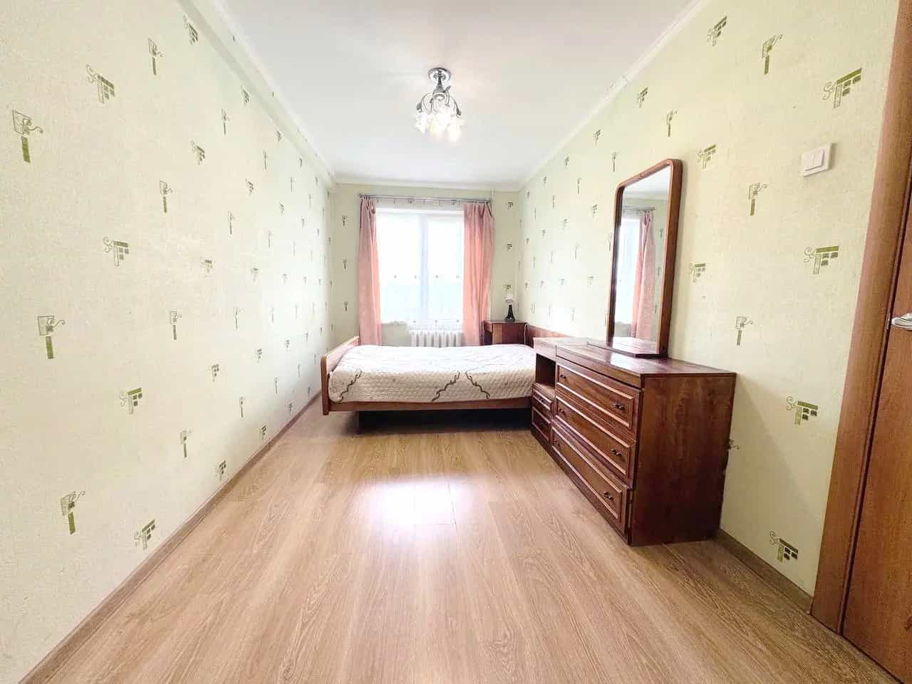 Беларусь, Минск, улица Петра Глебки, 98