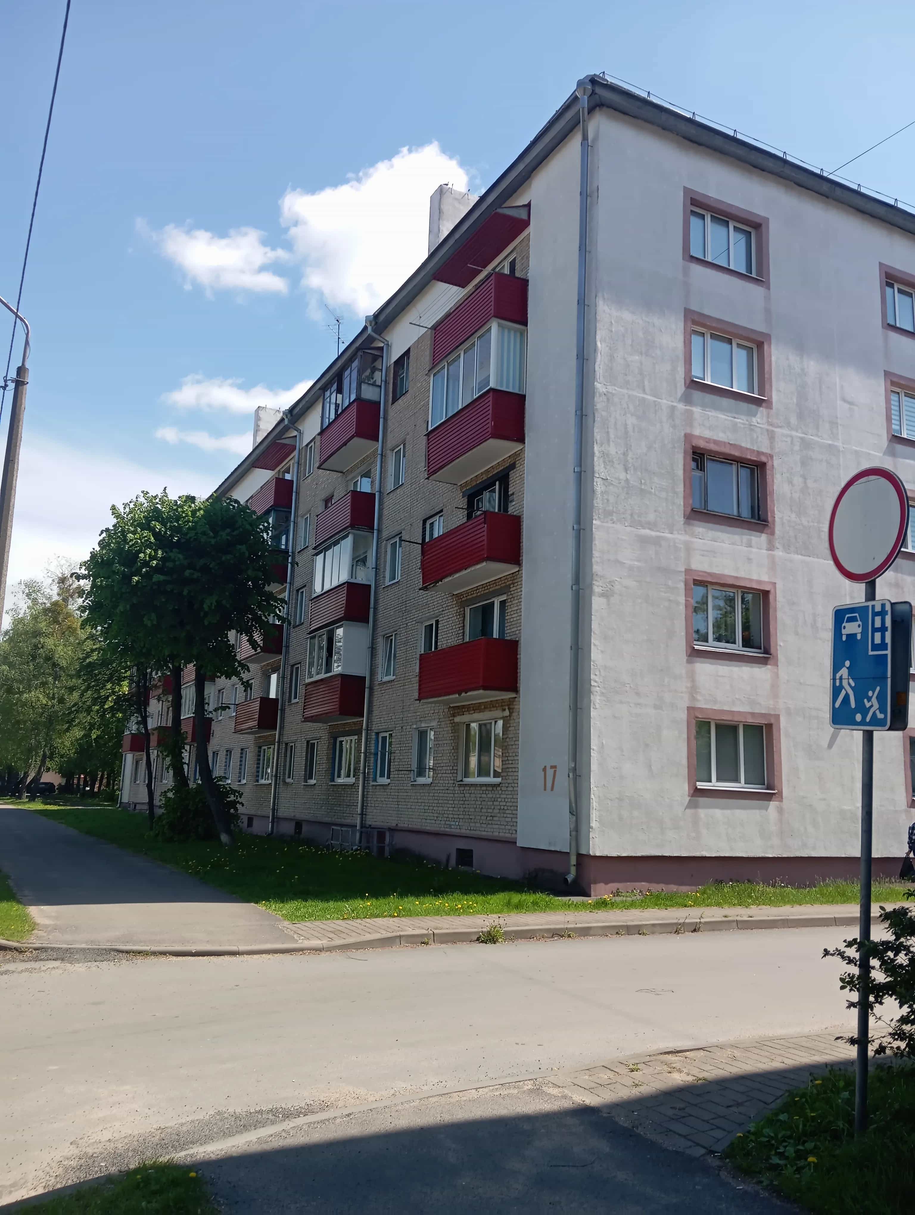 Беларусь, Брестская область, Барановичи, улица Курчатова, 17, фото 4