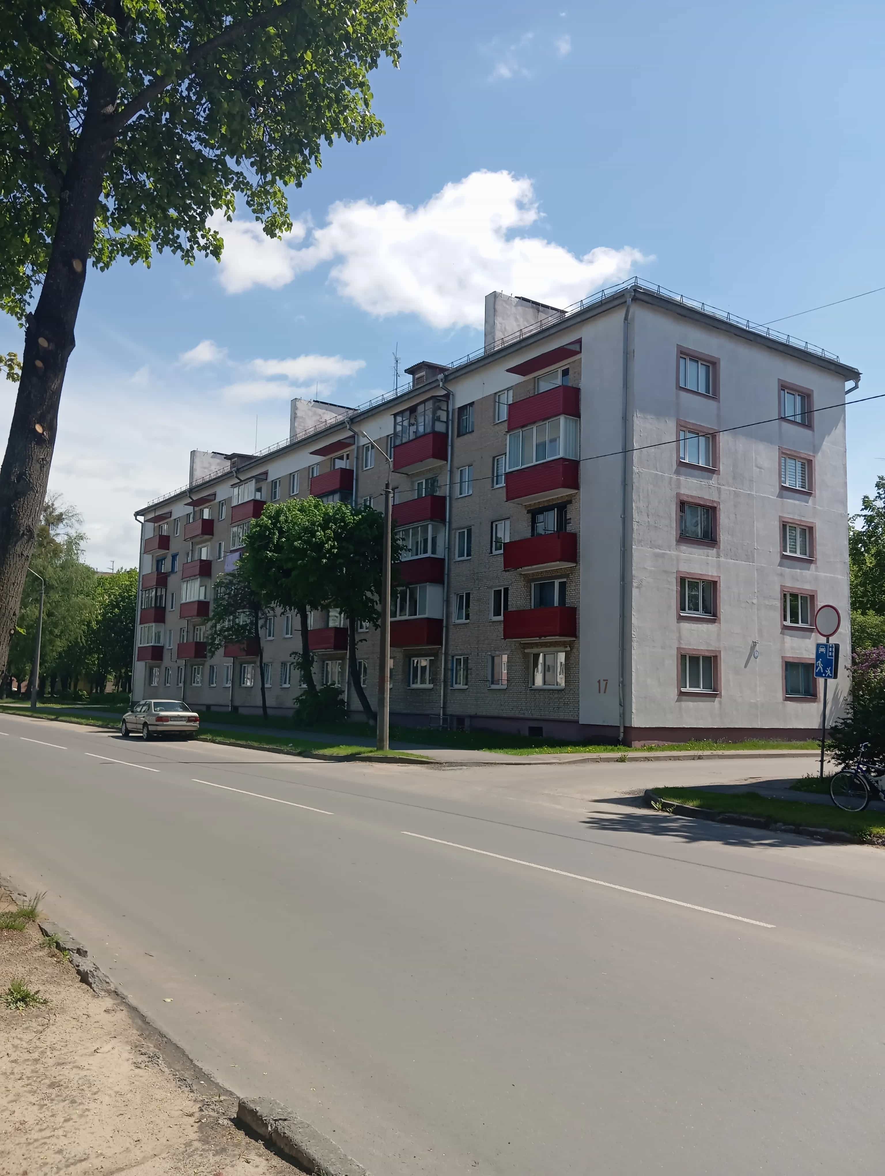 Беларусь, Брестская область, Барановичи, улица Курчатова, 17, фото 5