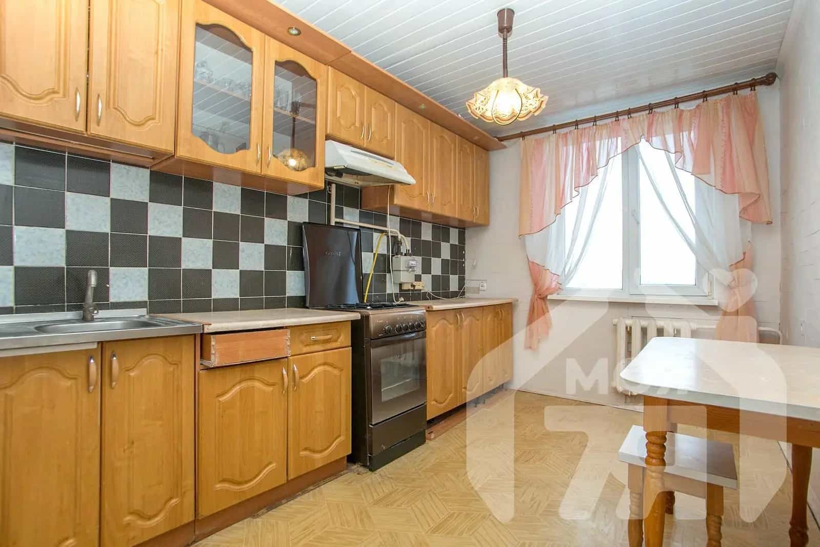 Беларусь, Минская область, Молодечно, улица Ларина, 5А, фото 2