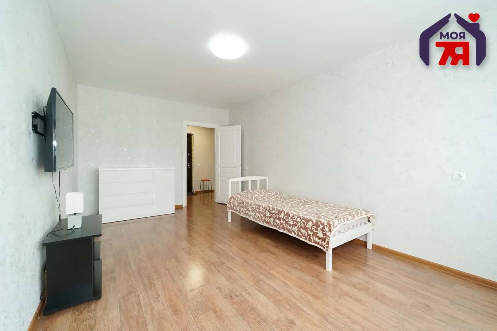 Беларусь, Минск, улица Маршала Лосика, 14, фото 3