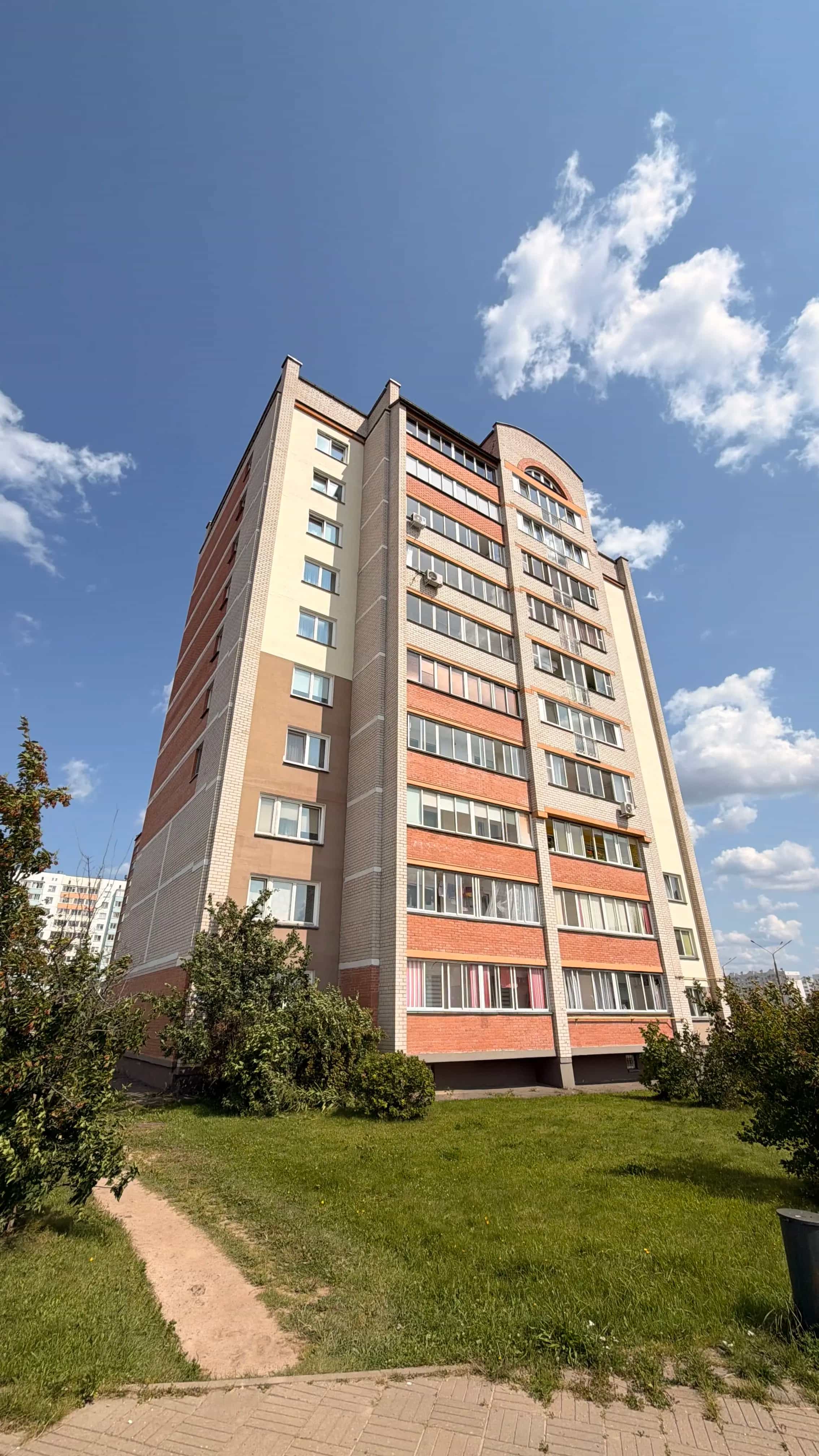 Беларусь, Витебск, улица Баграмяна, 8/16, фото 11