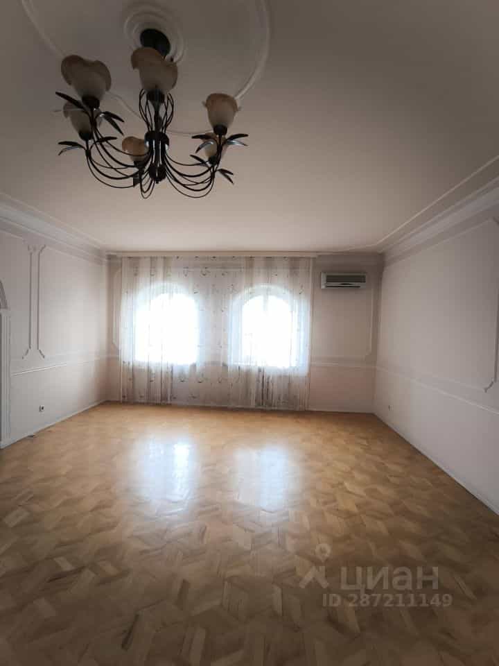 Россия, Астрахань, улица Бориса Алексеева, 61к1, фото 32