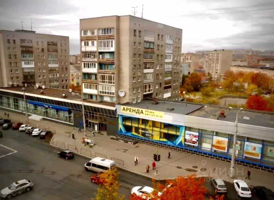 Россия, Мурманск, проспект Ленина, 19