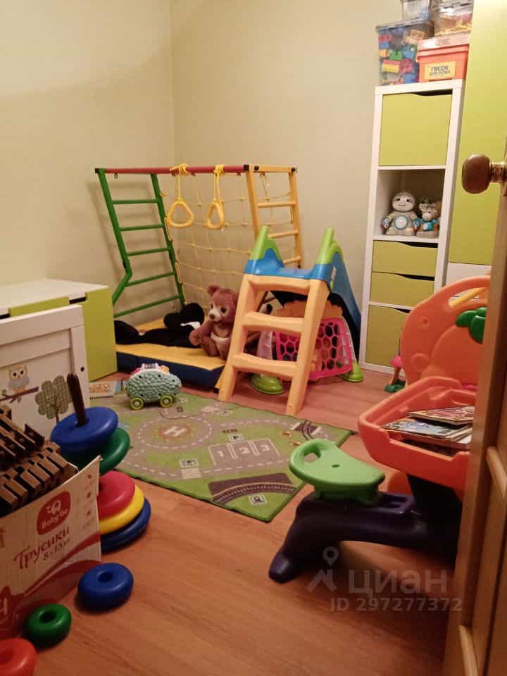 Россия, Великий Новгород, улица Ломоносова, 10, фото 4