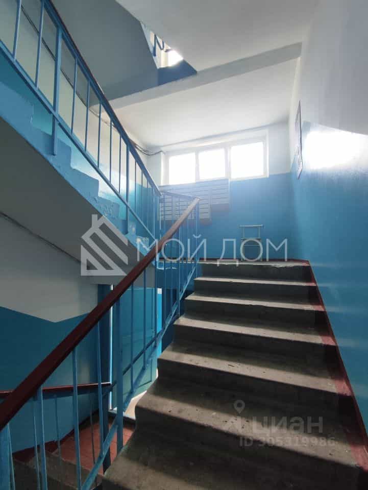 Россия, Сахалинская область, Южно-Сахалинск, Больничная улица, 38, фото 9