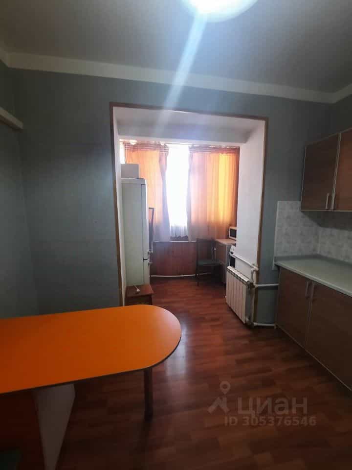 Россия, Астрахань, улица Чкалова, 80к1, фото 5
