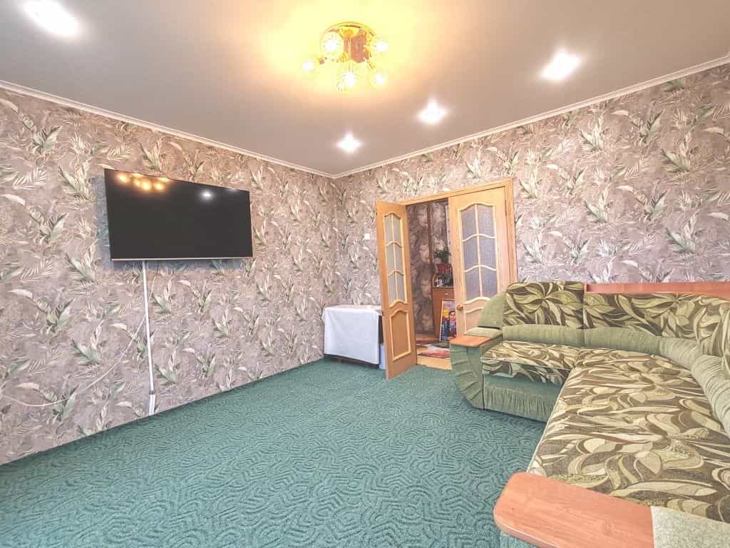 Россия, посёлок городского типа Сокол, улица Королёва, 13, фото 8