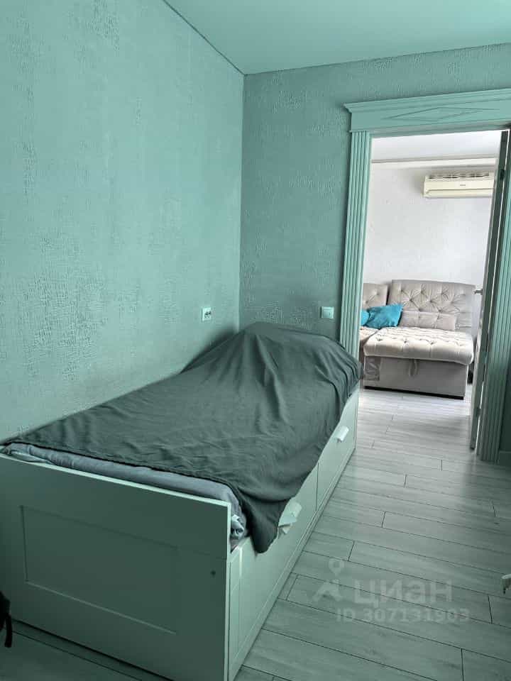 Россия, Республика Хакасия, Абакан, улица Кошурникова, 3, фото 40
